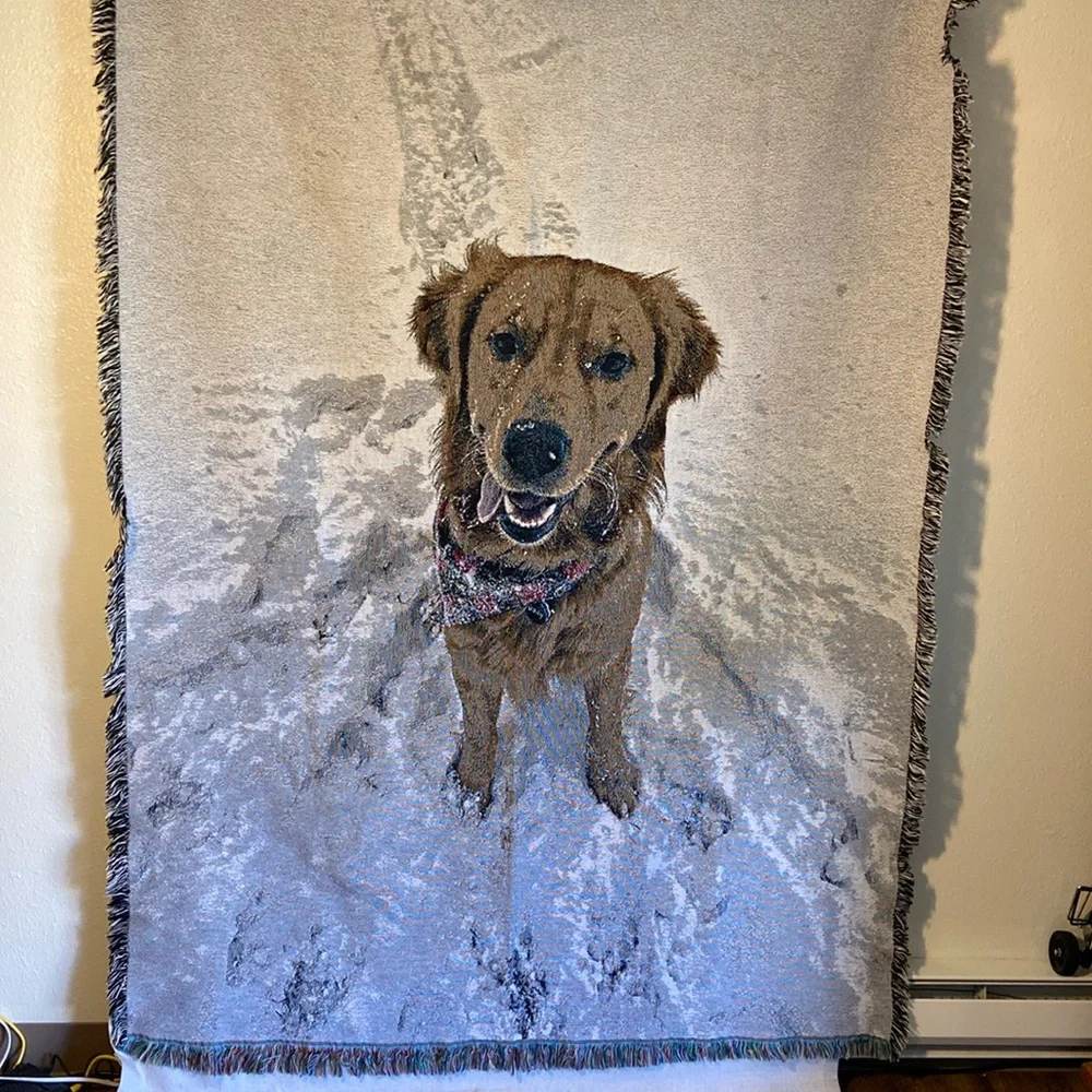 Blanket Throw Golden Retriever Dog Tapestry.